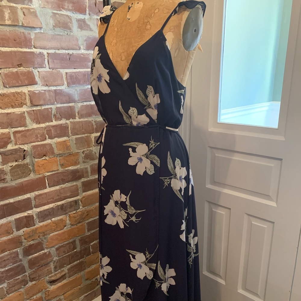 Lulus All Mine Navy Floral Print Maxi Dress